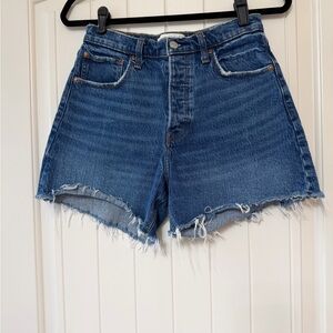 ABERCROMBIE & FITCH The Dad Short, high rise denim shorts size 4